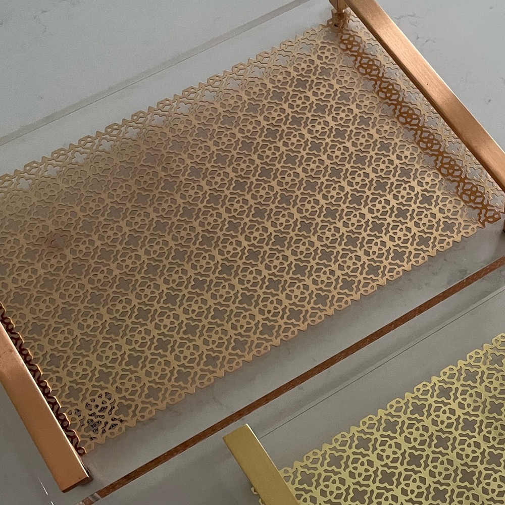 Kendra Scott Rose Gold Filigree Acrylic Tray with Handles